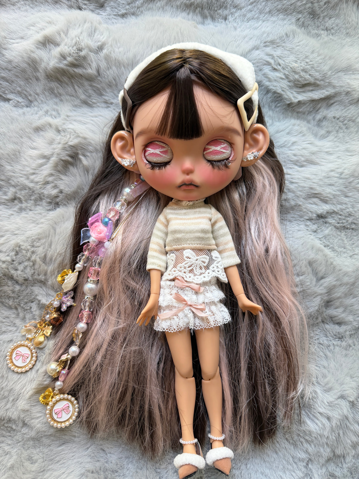 Berry | Custom Blythe-Style Doll, Two-Tone Hair, OOAK Factory Base
