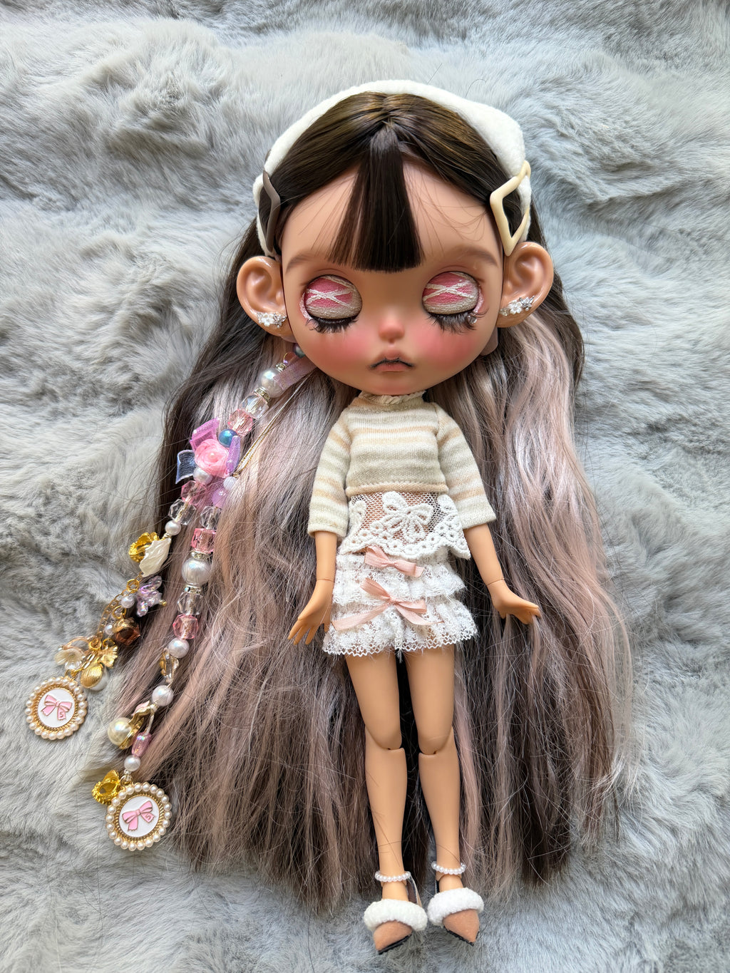 Berry | Custom Blythe-Style Doll, Two-Tone Hair, OOAK Factory Base