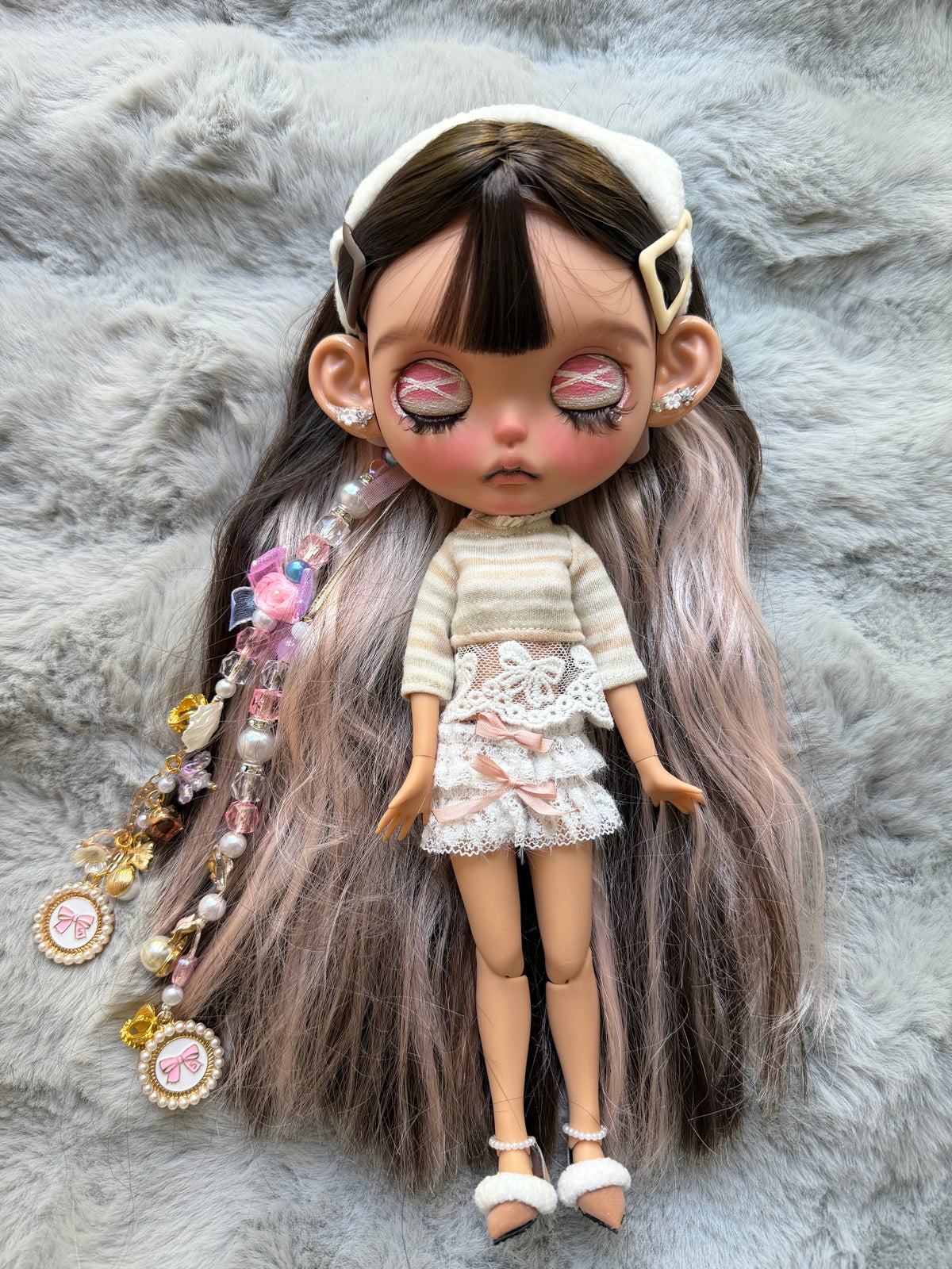 Berry | Custom Blythe-Style Doll, Two-Tone Hair, OOAK Factory Base